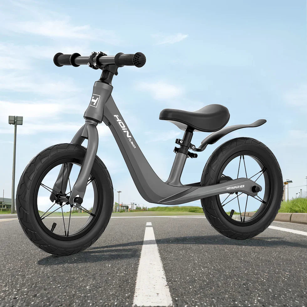 Livara Lightweight Magnesium Alloy Balance Bike - Ages 3+, Adjustable Seat, Smooth Bearings
