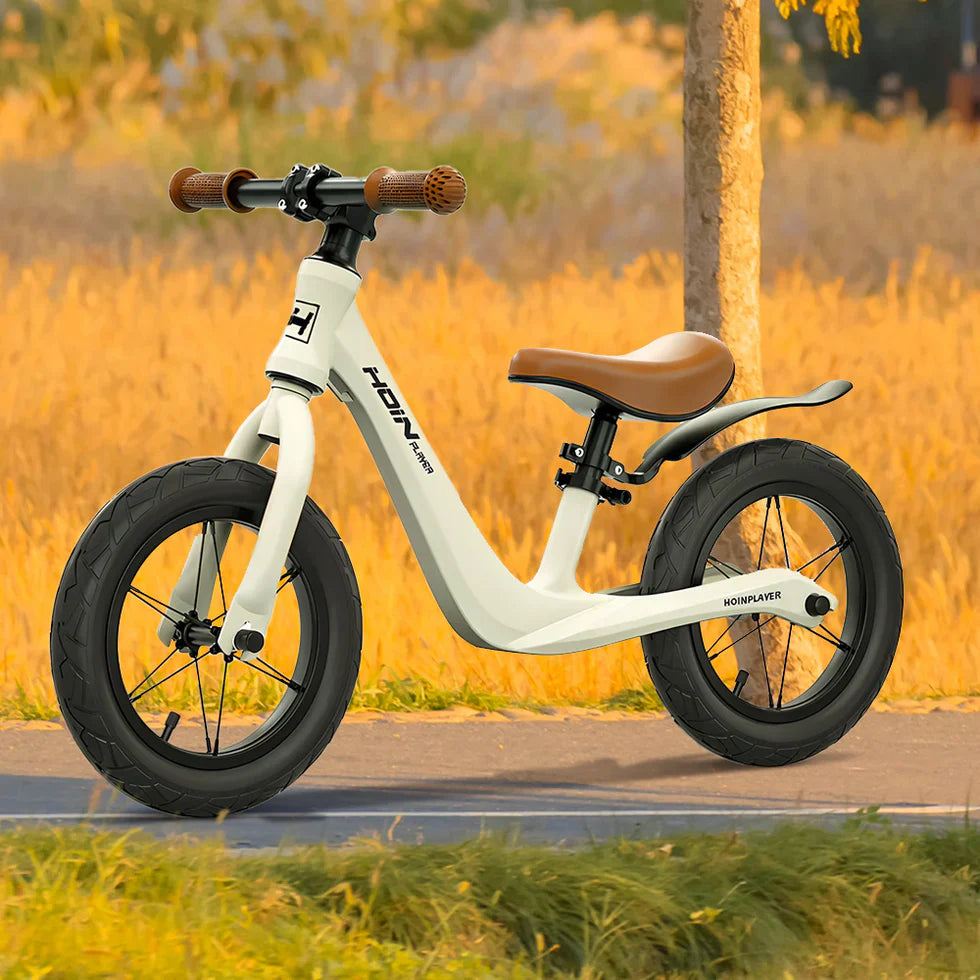 Livara Lightweight Magnesium Alloy Balance Bike - Ages 3+, Adjustable Seat, Smooth Bearings