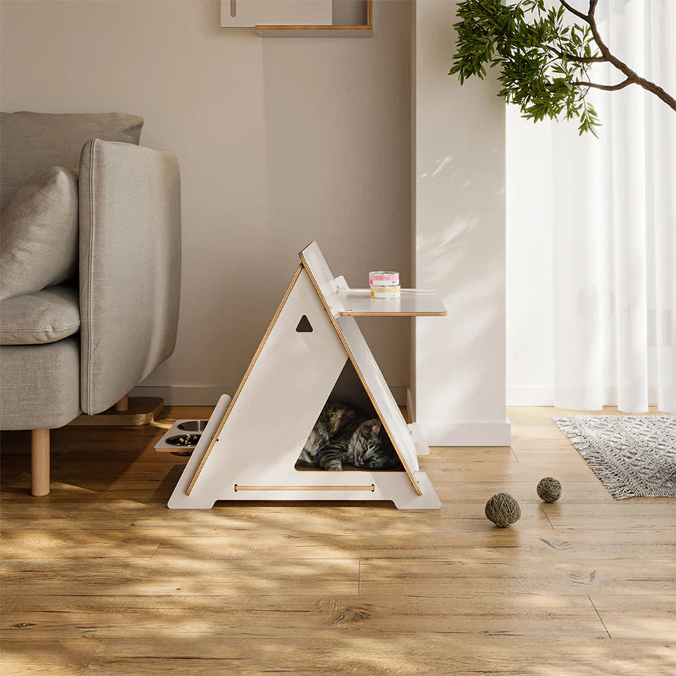 Livara Triangular Solid Wood Cat Side Table - Modern Living Room, Private Nook