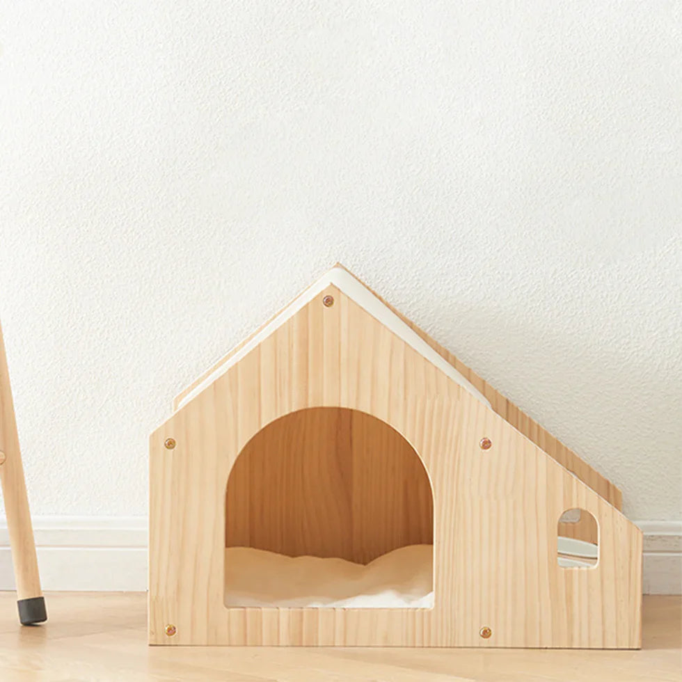 Livara Wood-Frame Pet House - Daily Use, Integrated Dining Area