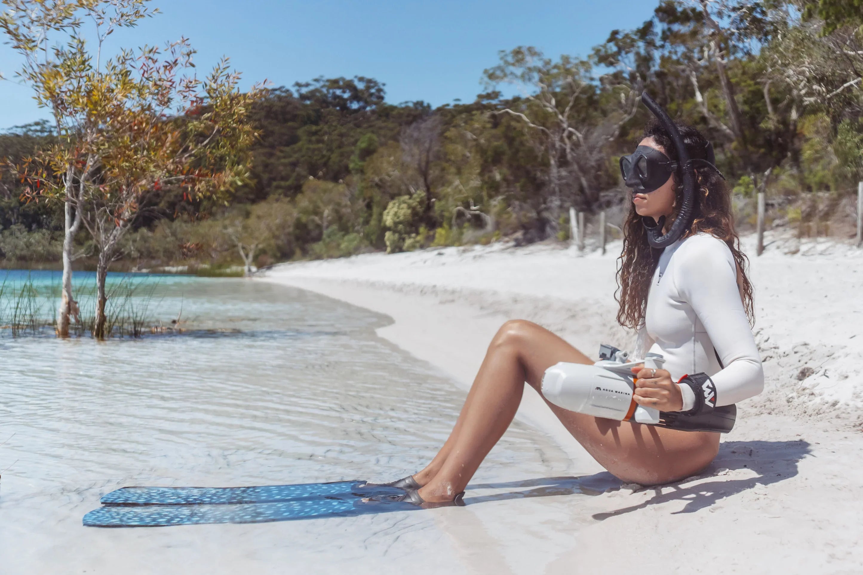 Livara Dual-Battery Underwater Jet Power Fin - Water Adventure, Compact Propulsion