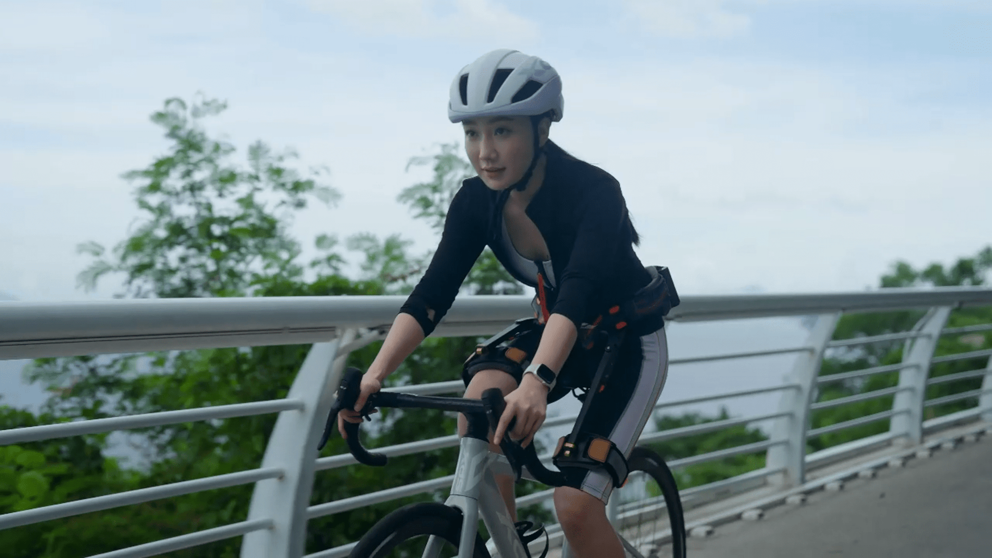 π exoskeleton — cycling assist