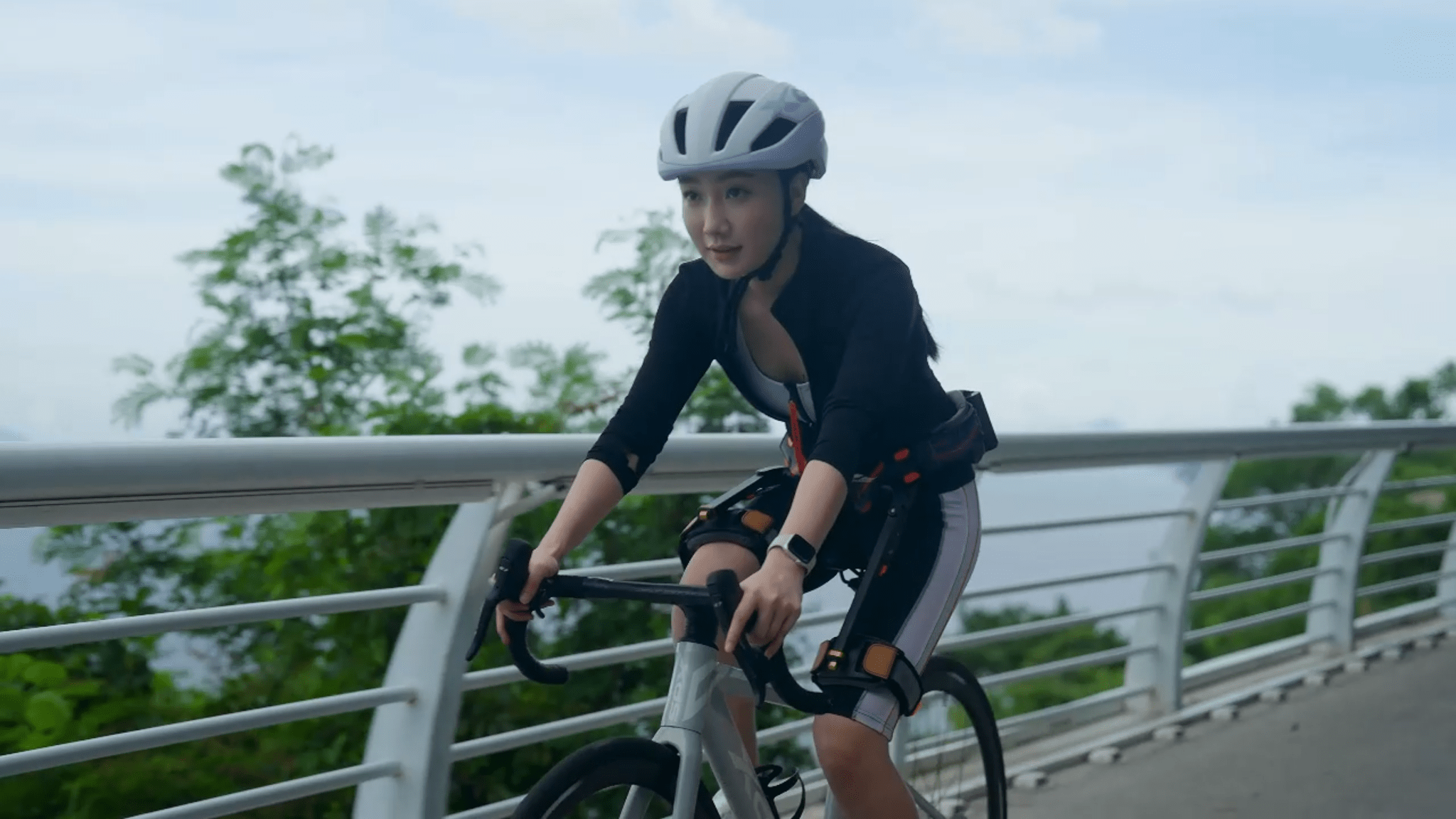 π exoskeleton — cycling assist